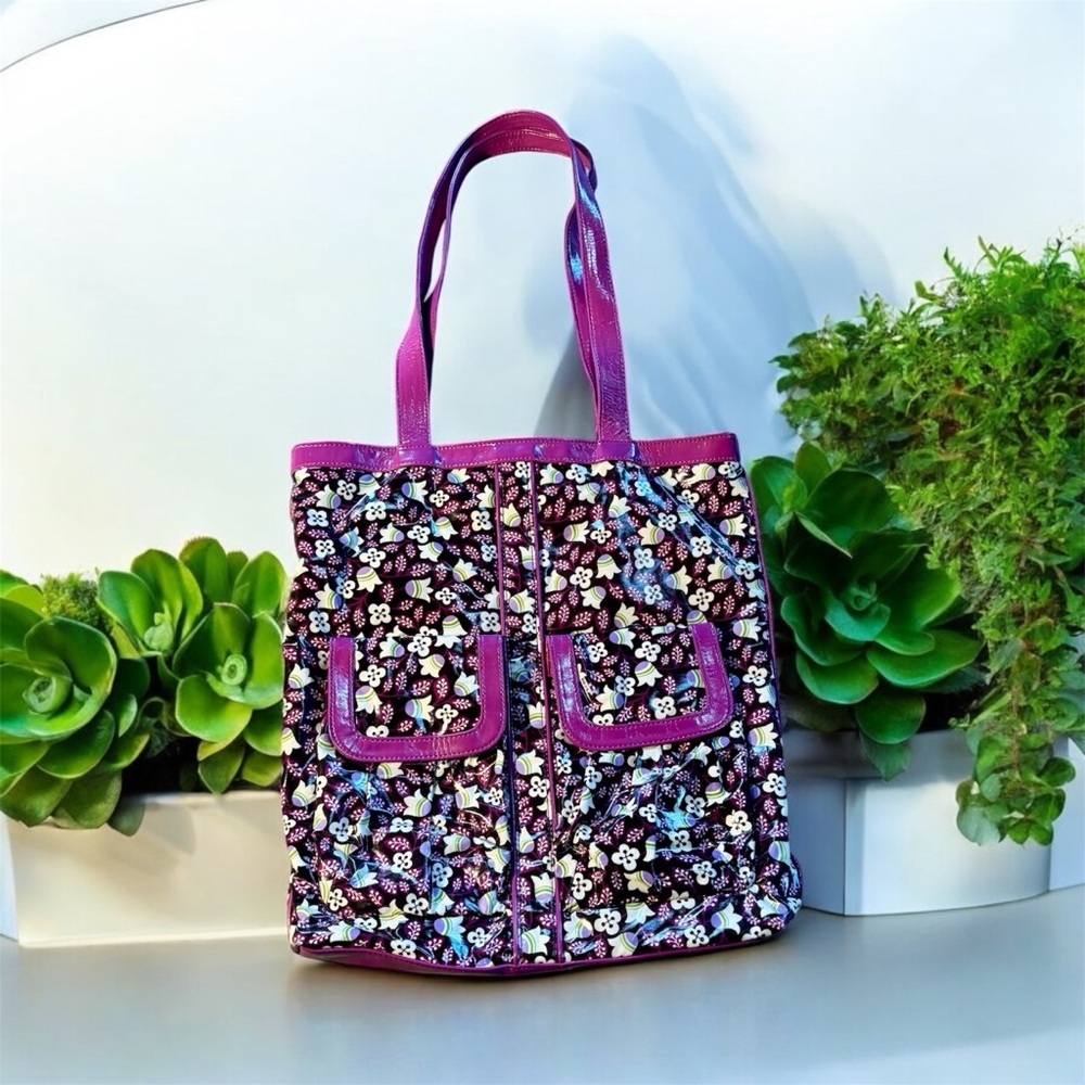 ⭐️Vera Bradley Frill tote bag ‘plum petals’⭐️